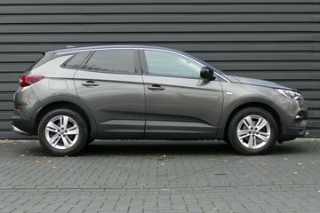 Voertuigafbeelding 2