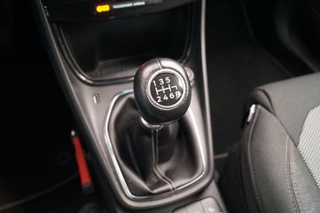 Voertuigafbeelding 16