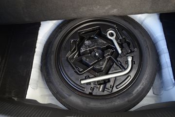 Voertuigafbeelding 26