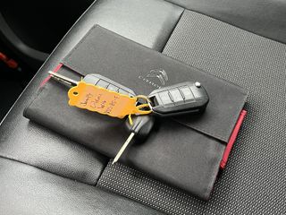 Voertuigafbeelding 14