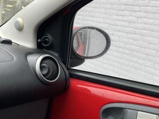 Voertuigafbeelding 8