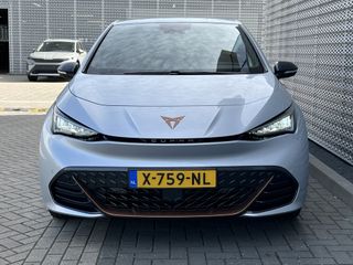 Voertuigafbeelding 12