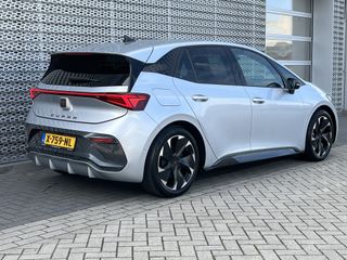 Voertuigafbeelding 9