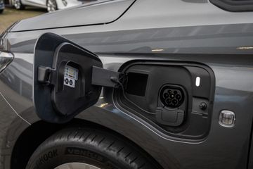 Voertuigafbeelding 10