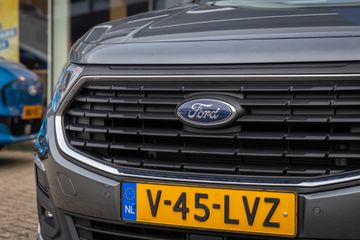 Voertuigafbeelding 8