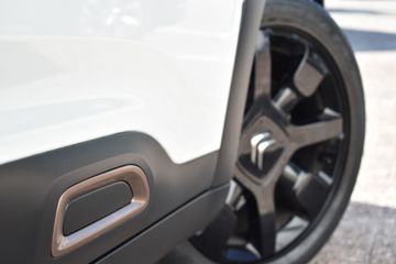 Voertuigafbeelding 7