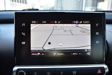 Voertuigafbeelding 8