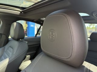 Voertuigafbeelding 11