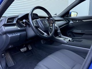 Voertuigafbeelding 13