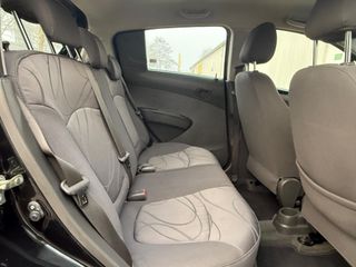 Voertuigafbeelding 12