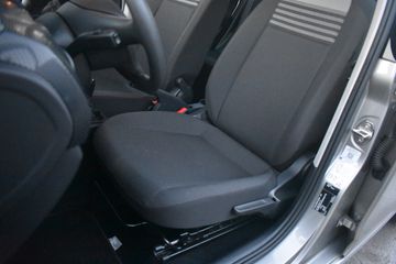 Voertuigafbeelding 6