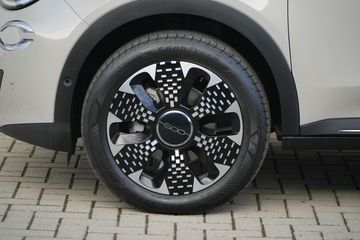 Voertuigafbeelding 12