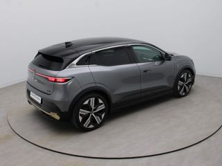 Voertuigafbeelding 9