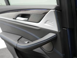 Voertuigafbeelding 36