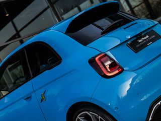 Voertuigafbeelding 18