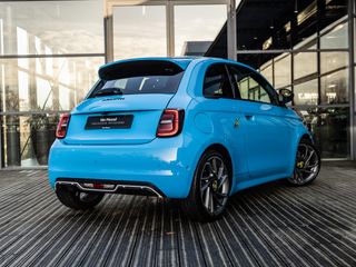 Voertuigafbeelding 5