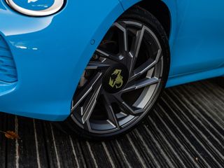 Voertuigafbeelding 7