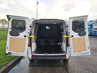 Voertuigafbeelding 12