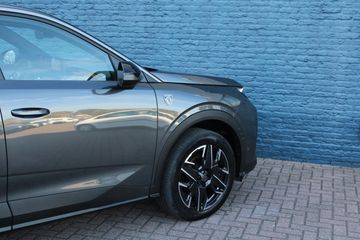 Voertuigafbeelding 9