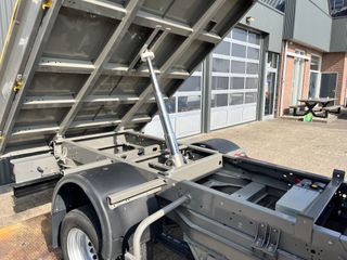 Voertuigafbeelding 24