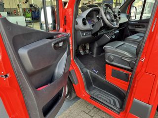 Voertuigafbeelding 4