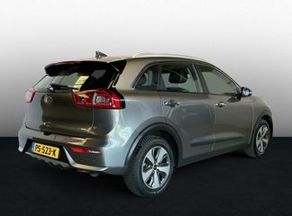 Voertuigafbeelding 4