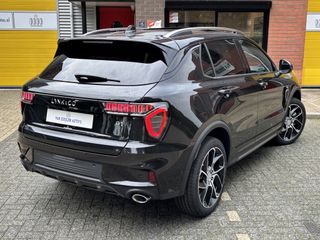 Voertuigafbeelding 6