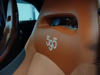 Voertuigafbeelding 27