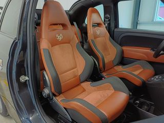 Voertuigafbeelding 6