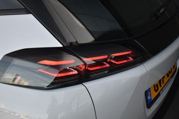 Voertuigafbeelding 24