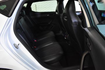 Voertuigafbeelding 16