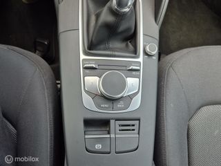 Voertuigafbeelding 17