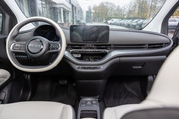 Voertuigafbeelding 8