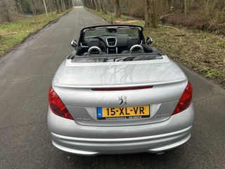 Voertuigafbeelding 9