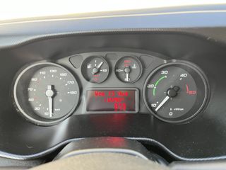 Voertuigafbeelding 25