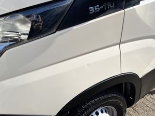 Voertuigafbeelding 31