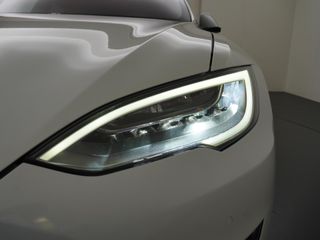 Voertuigafbeelding 13