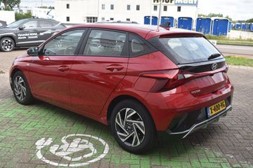 Voertuigafbeelding 4