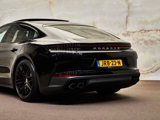 Voertuigafbeelding 4