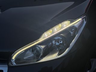 Voertuigafbeelding 28