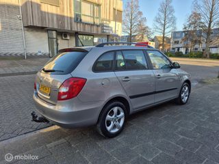 Voertuigafbeelding 6