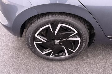 Voertuigafbeelding 6