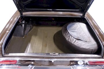 Voertuigafbeelding 4