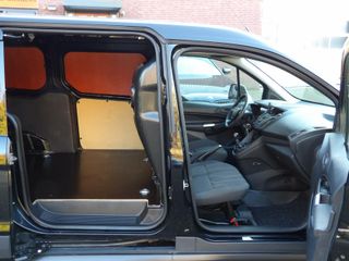 Voertuigafbeelding 12