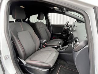 Voertuigafbeelding 14