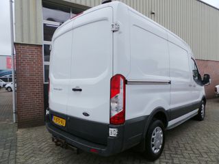 Voertuigafbeelding 6