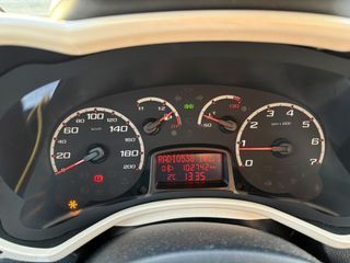 Voertuigafbeelding 11