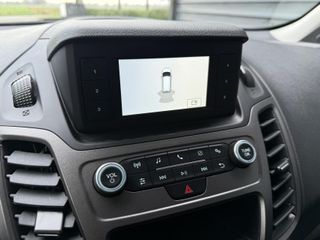 Voertuigafbeelding 12