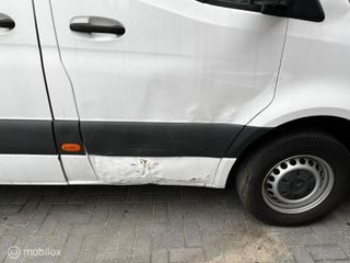 Voertuigafbeelding 4