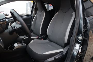 Voertuigafbeelding 12